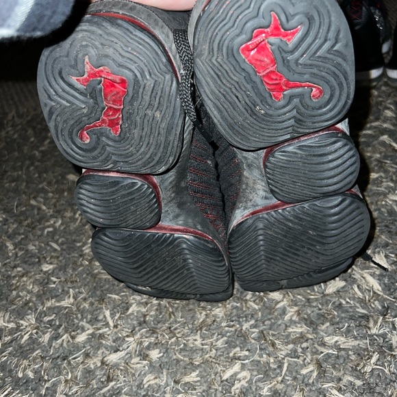 Nike Lebron 16 Fresh Bred - Picture 7 of 7